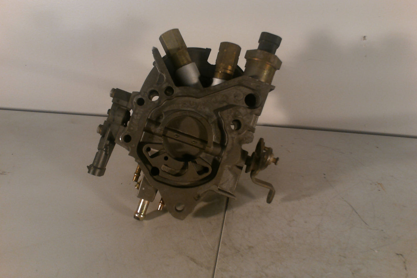 GM ROCHESTER THROTTLE BODY INJECTION 17084066