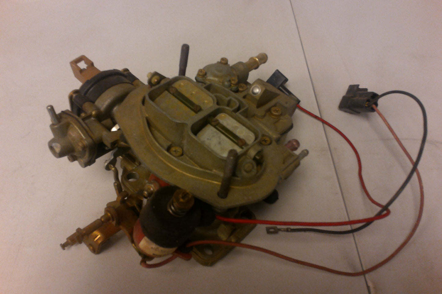 HOLLEY R9067 MODEL 5220 NEW CARBURETOR 4179124