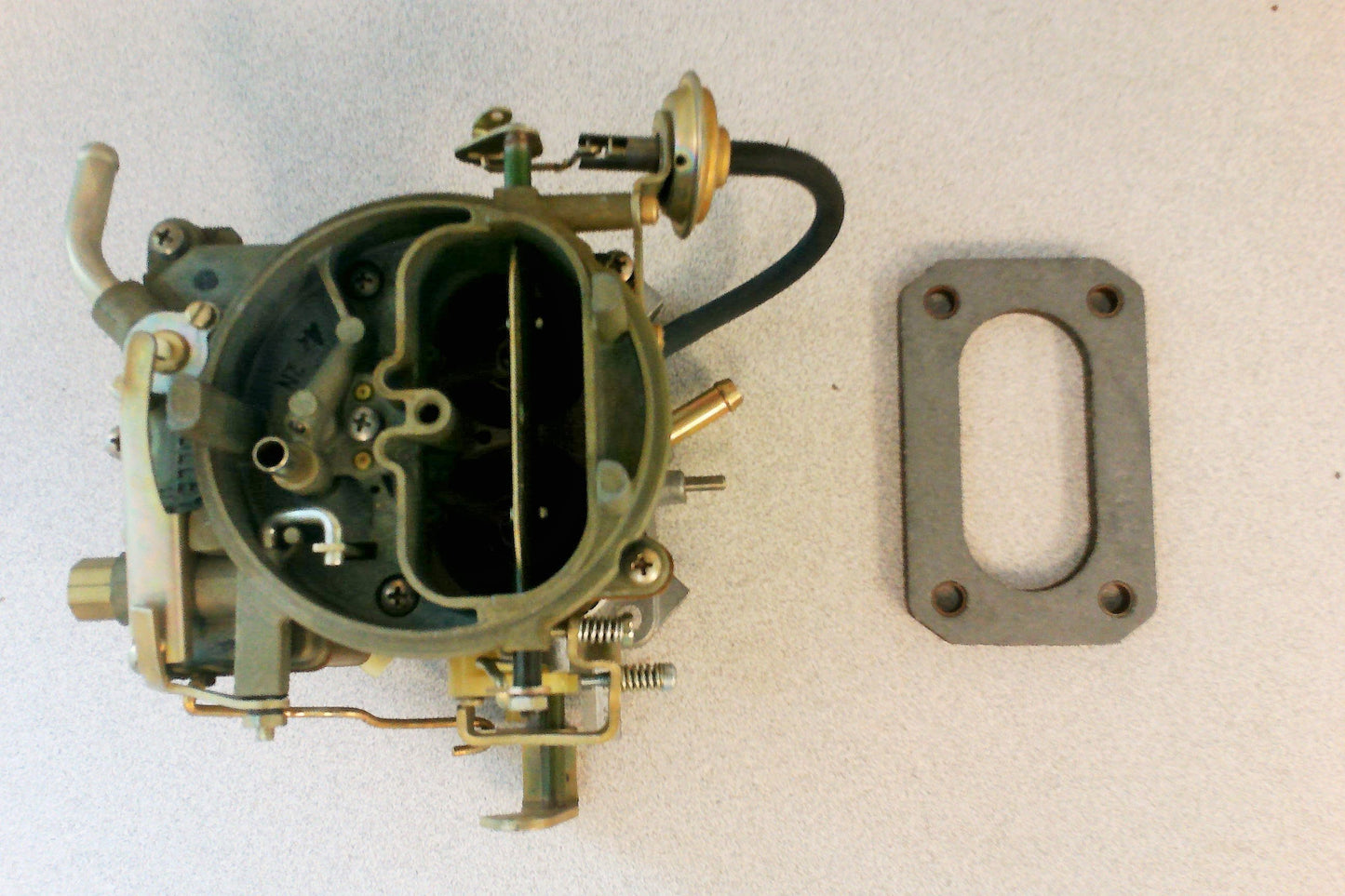 HOLLEY R6423 MODEL 2210 NEW CARBURETOR