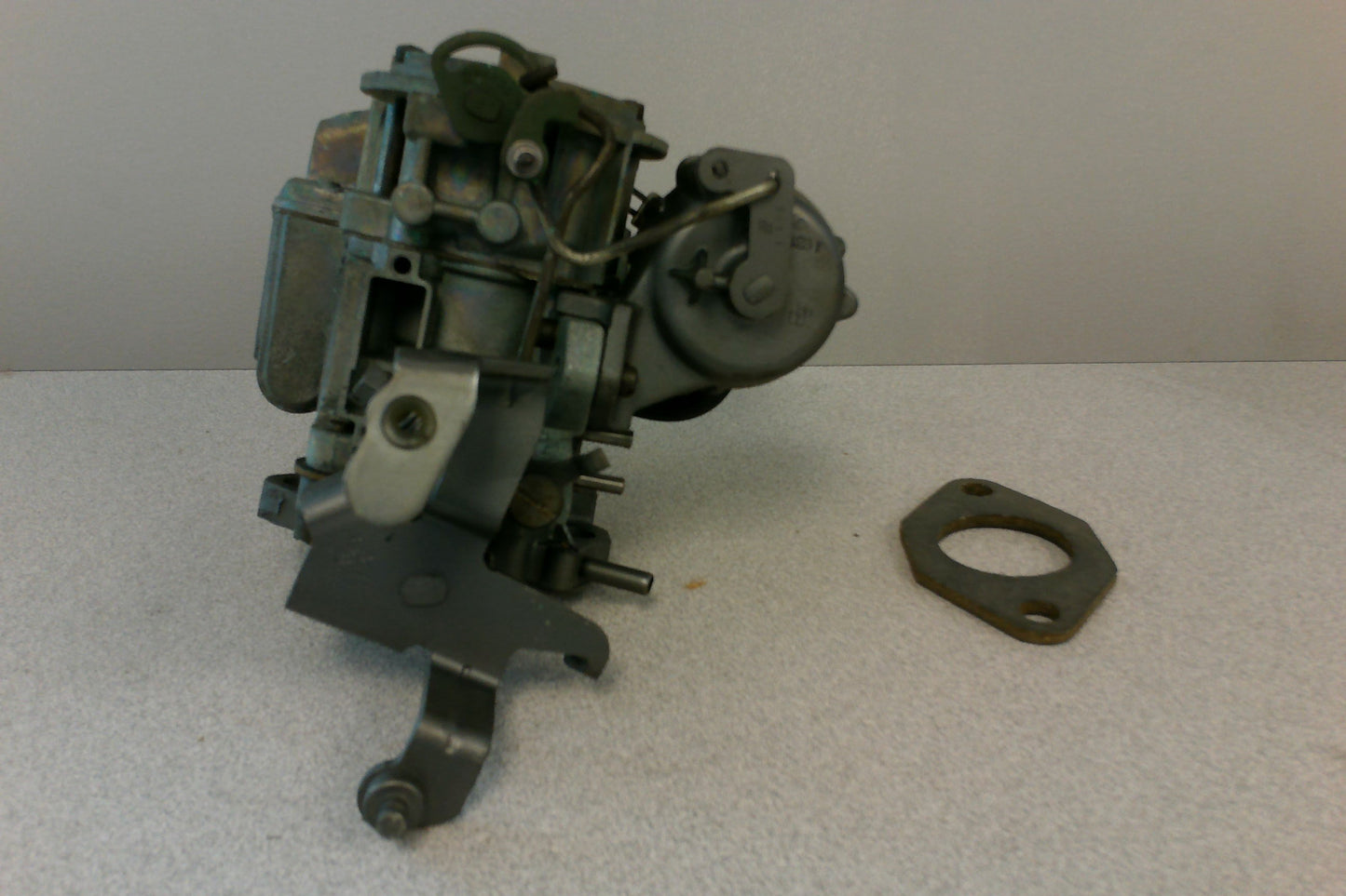 ROCHESTER 17057031 CARBURETOR 4cyl Chevrolet Pontiac