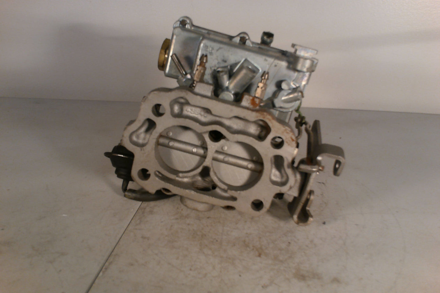 ROCHESTER 2GV 7041107 CARBURETOR VEGA 4CYL 140