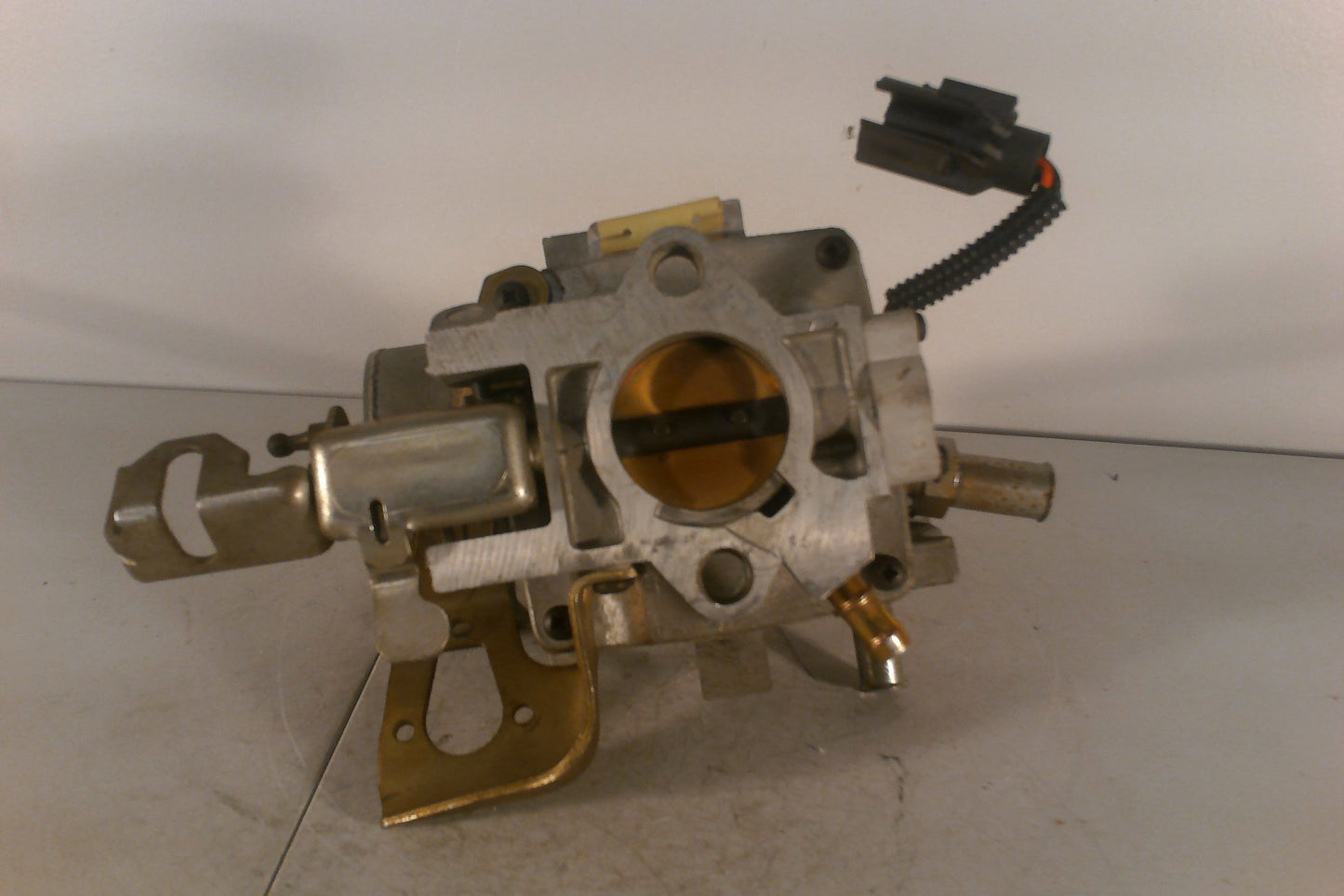 FORD CENTRAL/CONTINUOUS FUEL INJECTION-CFI E7DE-EB *NEW*