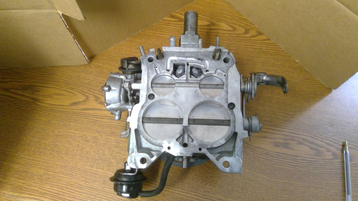 ROCHESTER 7045240 M4MC QUADRAJET CARBURETOR