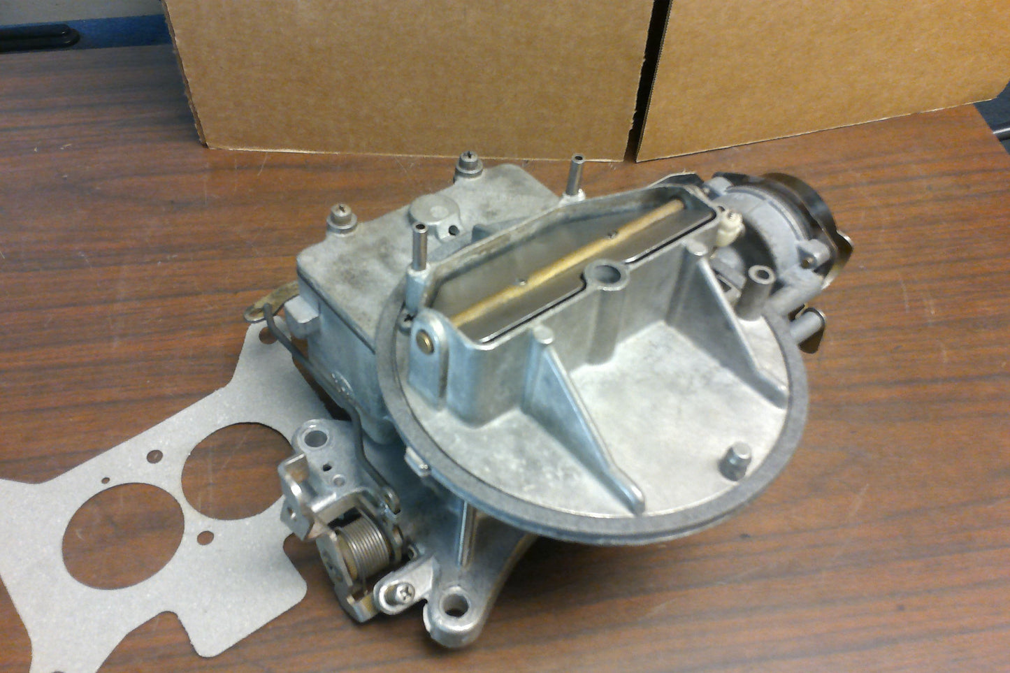 FORD MOTORCRAFT C4OF-AS MODEL 2100 CARBURETOR