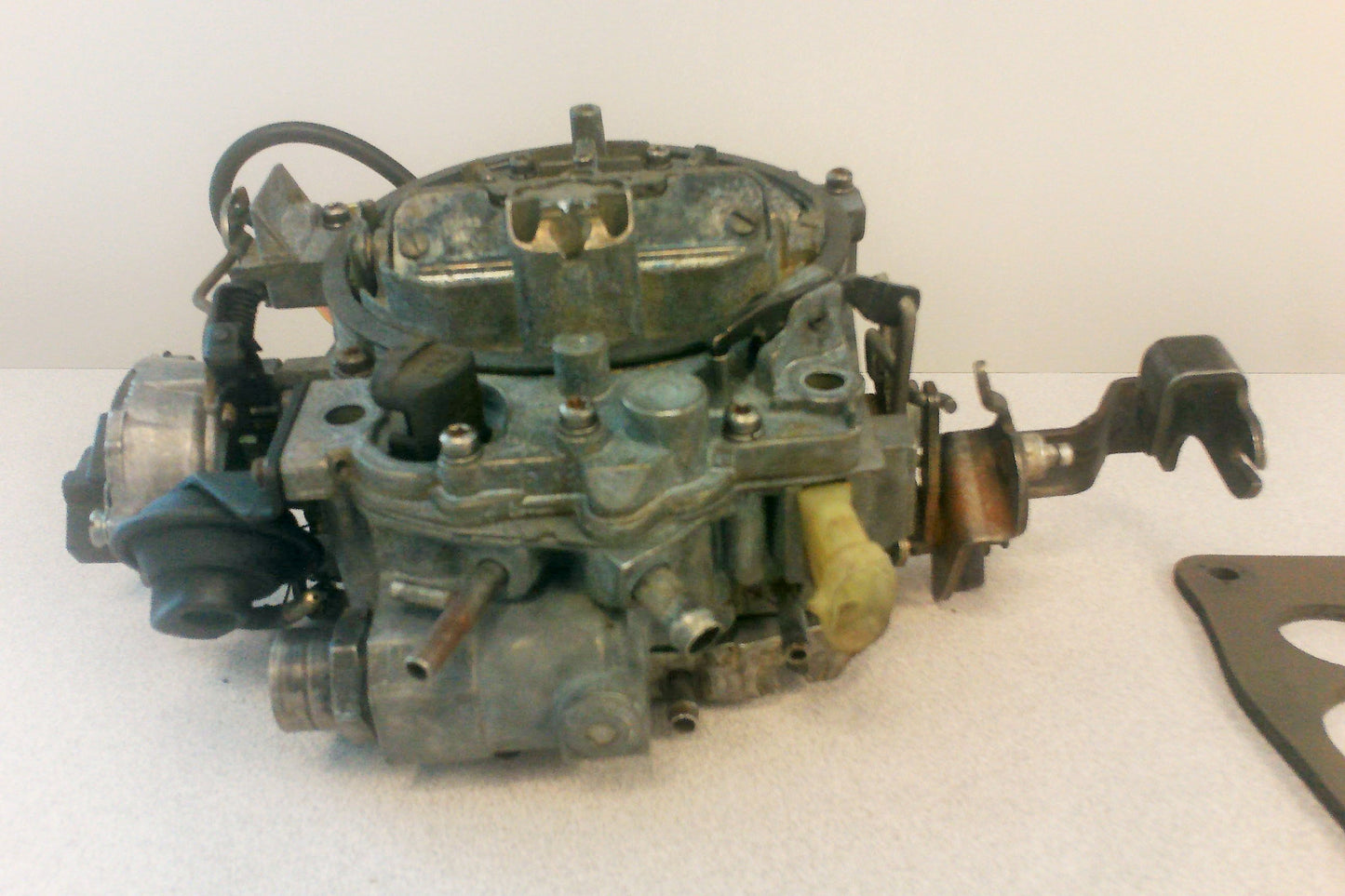 ROCHESTER 17082299 E4ME QUADRAJET CARBURETOR