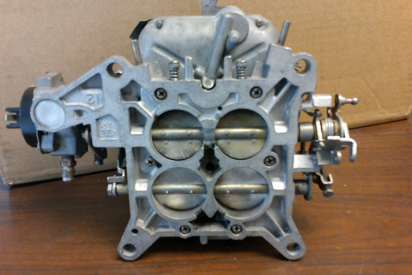 FORD MOTORCRAFT D3AF-VA , D4VE-AB MODEL 4300 CARBURETOR