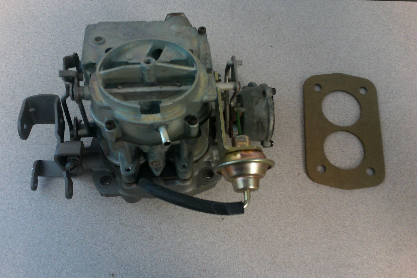 ROCHESTER 7043062 2GC CARBURETOR