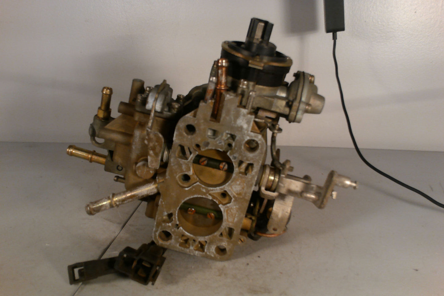 HOLLEY R9938 MODEL 6520 CARBURETOR