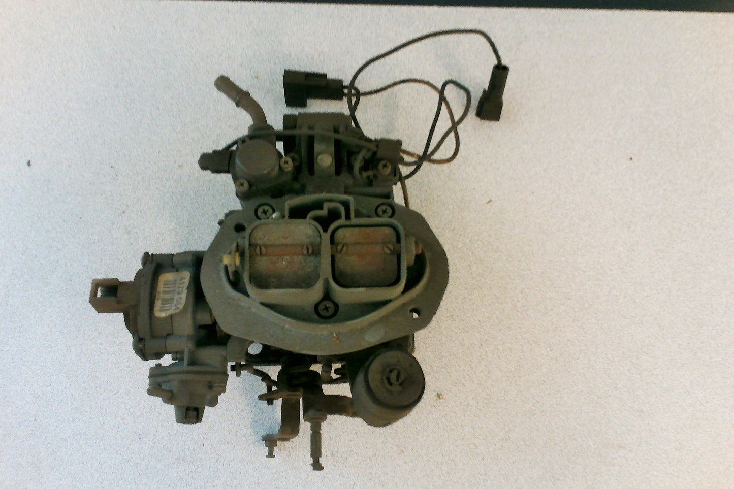 HOLLEY R9110 MODEL 5220 CARBURETOR 4179054