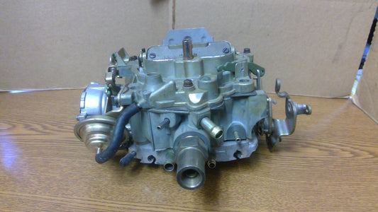 ROCHESTER QUADRAJET NEW CARBURETOR 1980-86 305"-307"-350" R